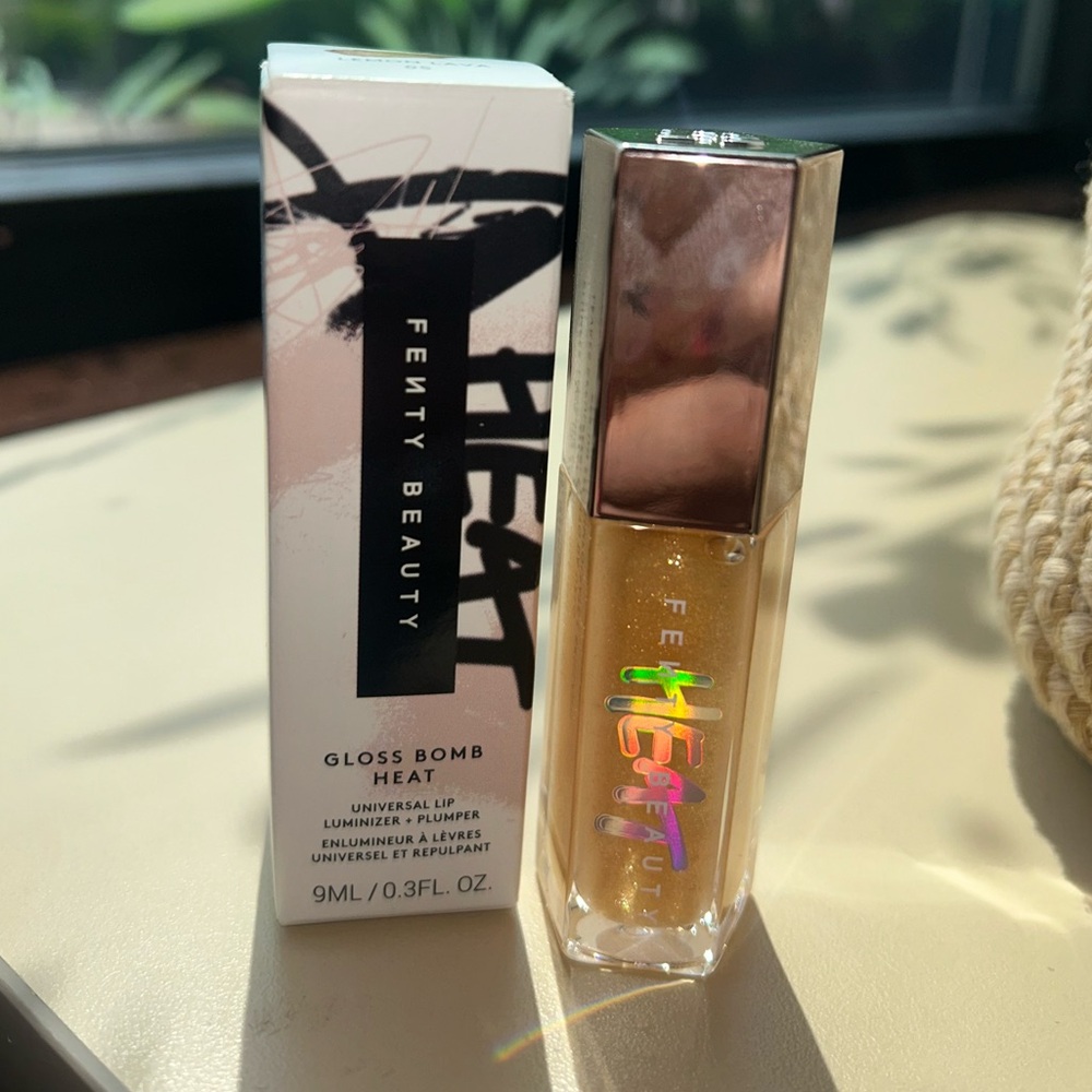 ✨‼️ BRAND NEW W BOX Fenty Beauty HEAT Gloss